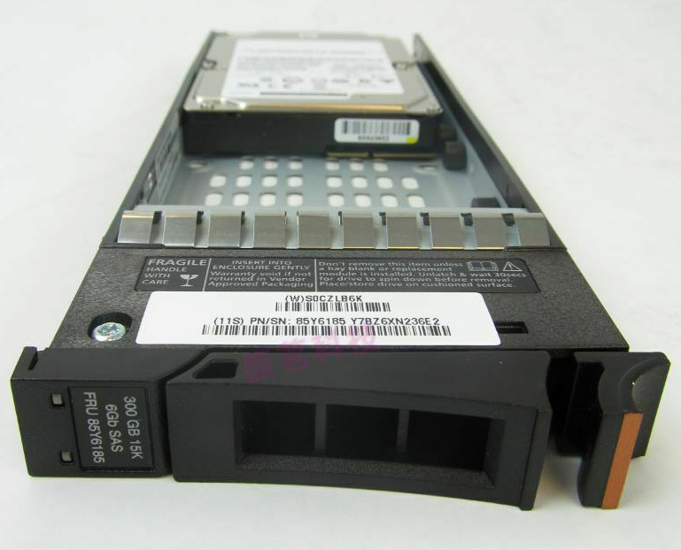 IBM Storwize 3543 85Y6185 300G 15K SAS 2.5 V7000服务器硬盘-封面