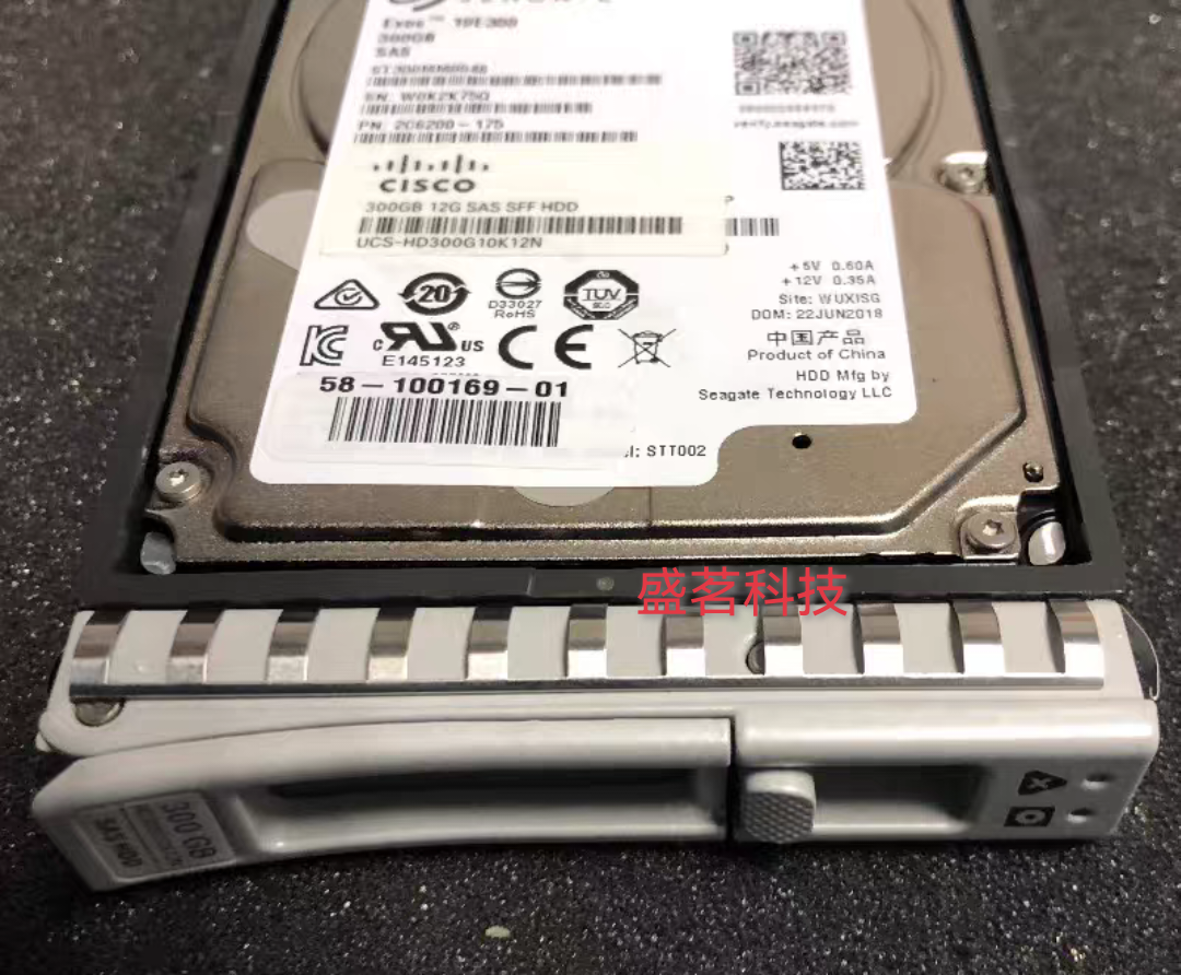 Cisco UCS-HD300G10K12N 300GB 10K 12G SAS 2.5 M5服务器硬盘