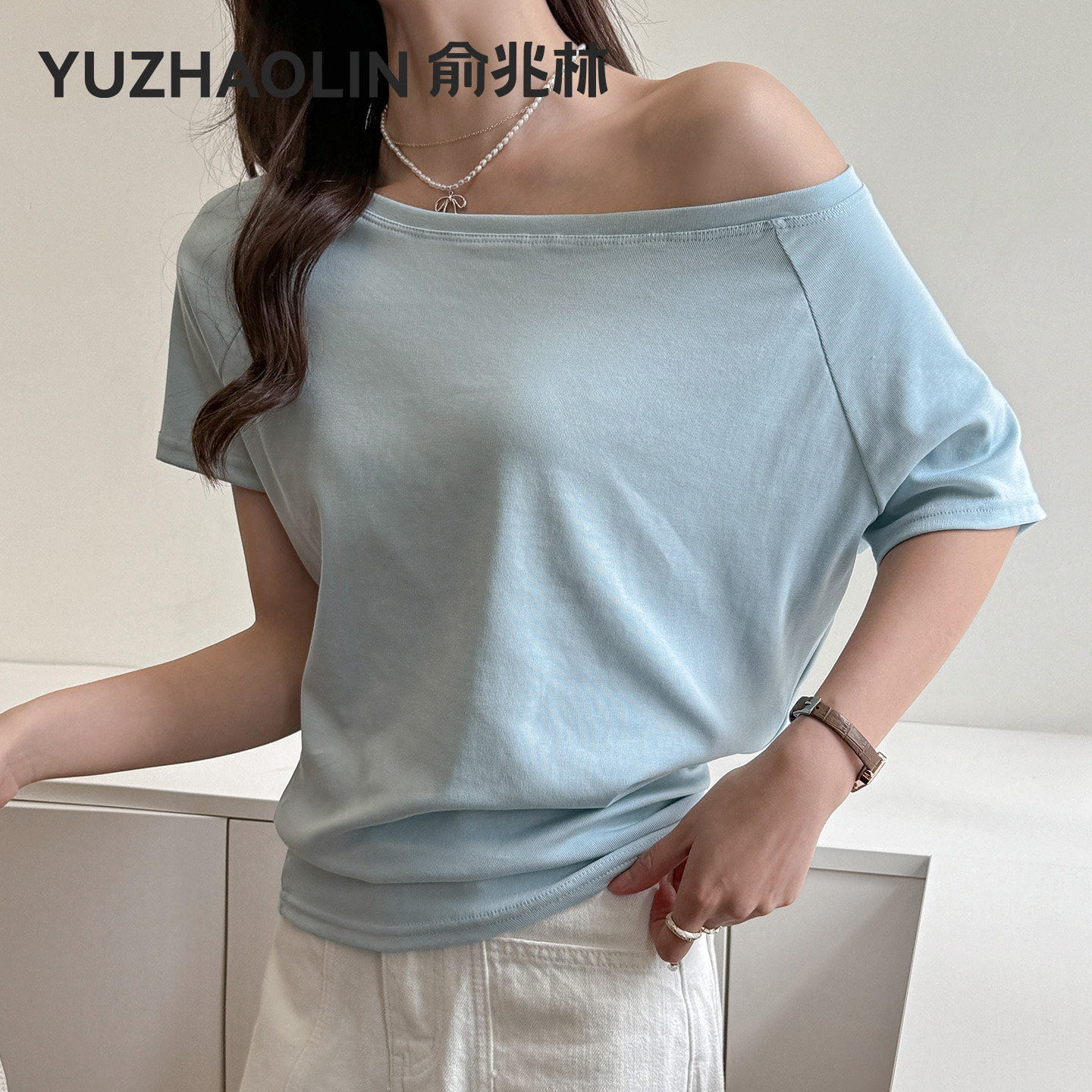一字肩短袖t恤女2026新款内搭春夏季修身显瘦健身T恤露肩打底上