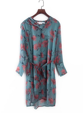 香蕉系列 春夏新款专柜女装库存折扣优雅小翻领设计连衣裙Y4489B