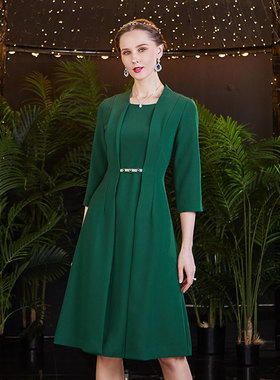清【着青衣】绿色钉珠连衣裙气质通勤修身收腰中长款显瘦春秋新款