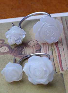 白色花朵漂亮日韩风耳饰品