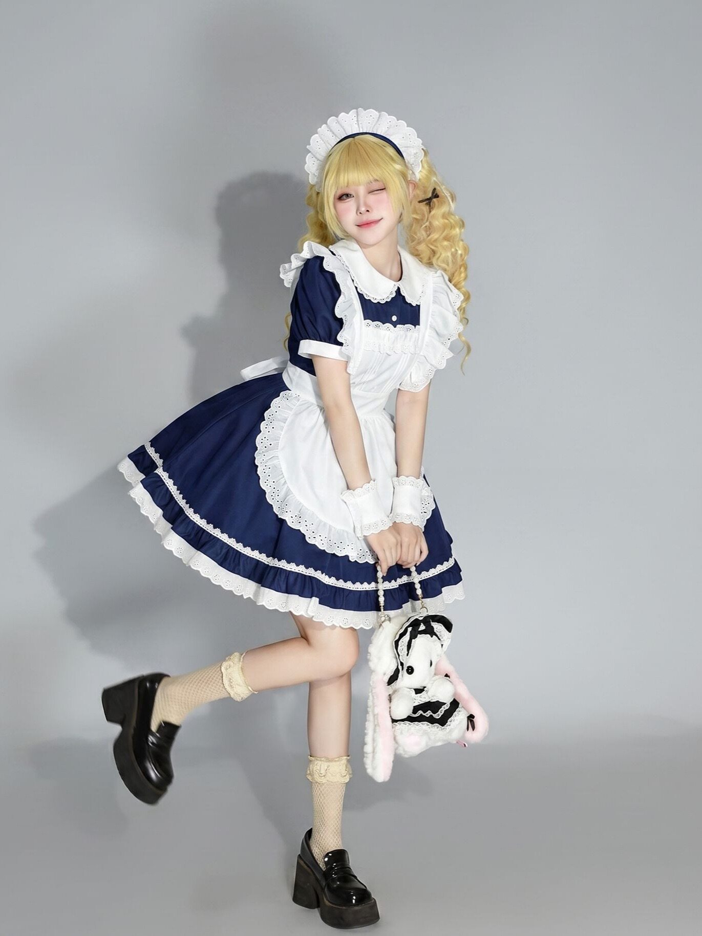 原创 日系深蓝色经典女仆装cosplay咖啡厅侍女佣制服lolita连衣裙
