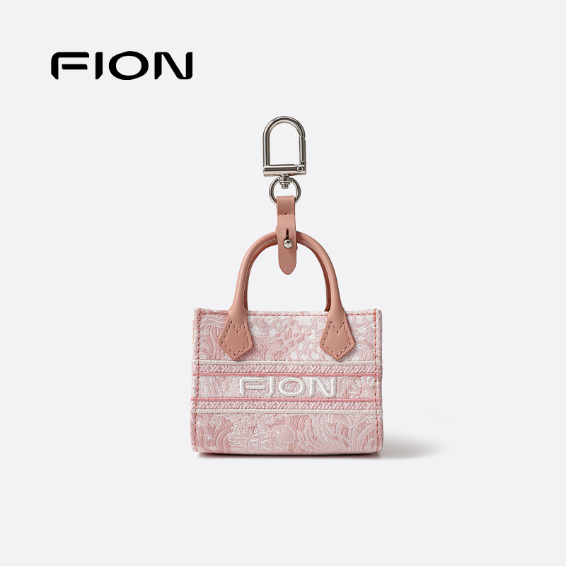 Fion/菲安妮巧锦耳机包新款迷你挂件高级小众设计挂饰挂扣小包包