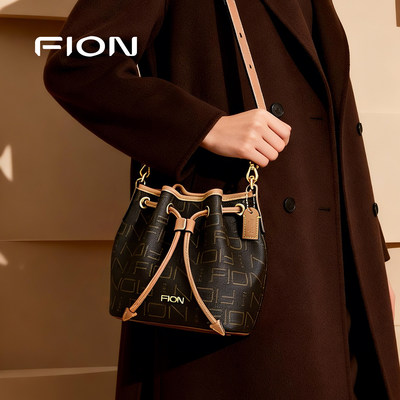 Fion/菲安妮老花抽绳水桶包轻奢女包老花单肩斜挎包