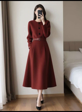 2026春秋新款法式复古收腰显瘦连衣裙女气质优雅中长款连衣裙