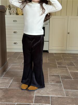 童装2025秋冬新款女童裤子秋装洋气百搭裤子女宝宝丝绒加厚喇叭裤