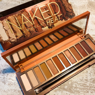 Urban Decay/衰败城市12色眼影盘#NAKED HEAT南瓜大地色