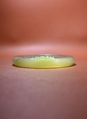 内径54和田玉翠青经典款玉手镯子