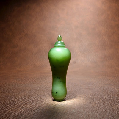 碧玉籽料梅瓶雅玩摆件把件鼻烟壶