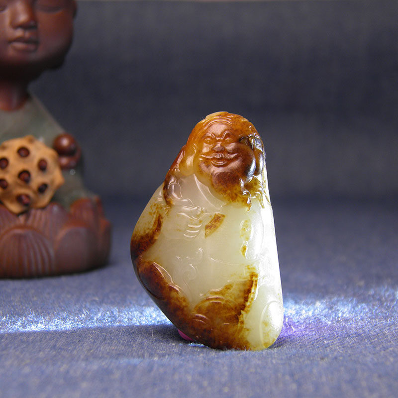 天地黑皮黄沁独籽料财神挂件把件