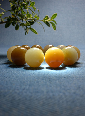 卡18且末阿尔金山金糖白玉大手串