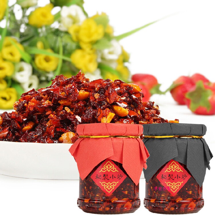 川婆婆2瓶装秘制小炒辣椒酱酥脆微辣拌面饭佐餐开胃下饭新货特价