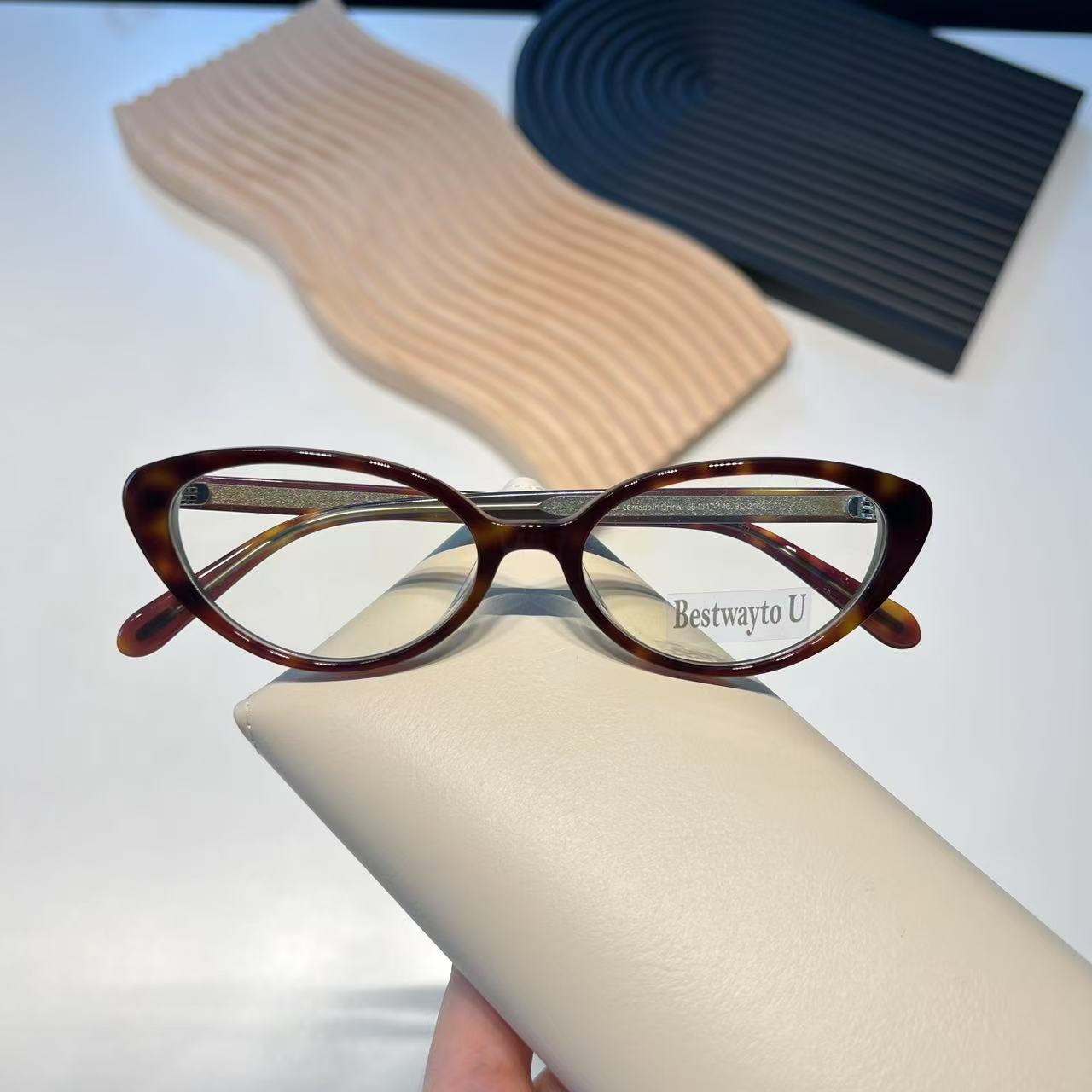 海的潮FAKE窄版猫眼框