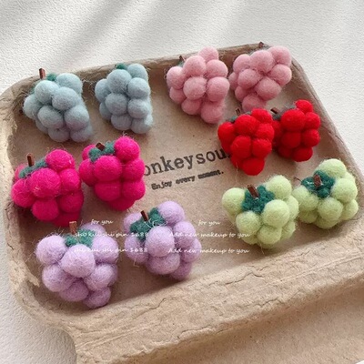 新款925银针羊毛葡萄耳环