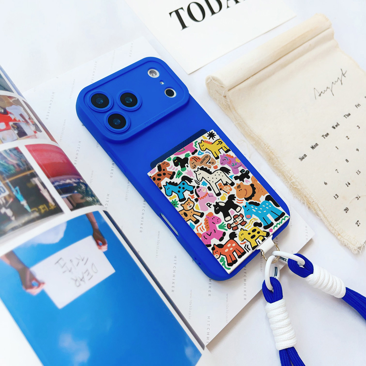 彩色小马挂绳带卡包手机壳16promax苹果17promax皮质装卡套iPhone17pro旅行便携证件16/15/14/12精孔防摔插卡