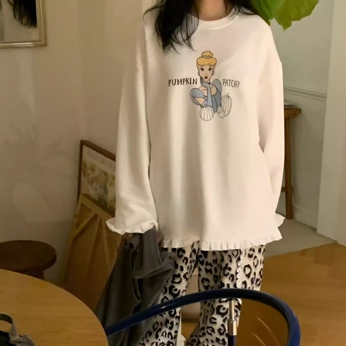 韩国东大门2025秋季新款公主印花长袖圆领花边宽松休闲棉T恤女