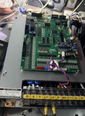 上海现代电梯WBVF9 7.5kw同步变频器主板WB110GT-7.5H-N 变频器