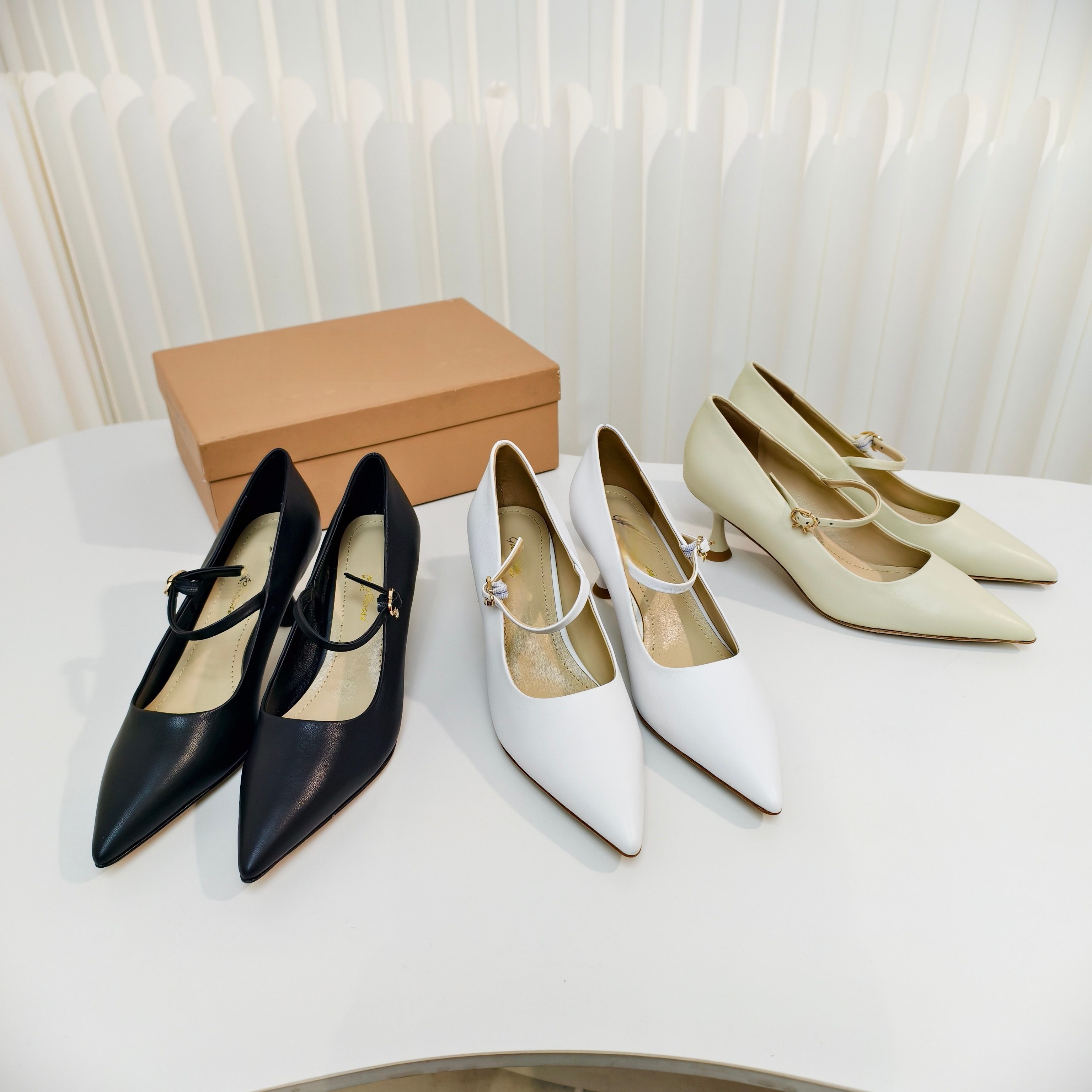 法式复古尖头玛丽珍鞋女高跟鞋