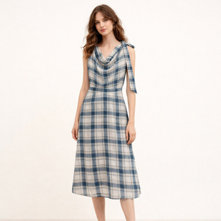 2026法式优雅复古格纹系带收腰连衣裙女无袖荡领中长裙飘逸格调风