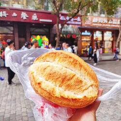 华梅西餐厅沙一克塞克面包俄式列巴哈尔滨特产中央大街排队美食