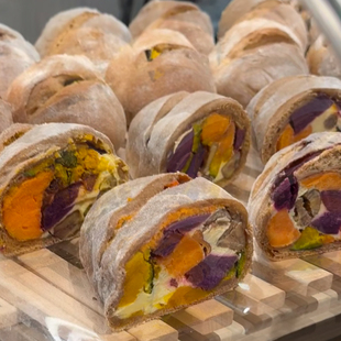 临期全麦果蔬包2个共800g南瓜紫薯红薯板栗仁烘焙早餐下午茶超市