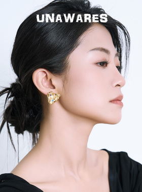 爱心款微镶彩色锆石耳钉