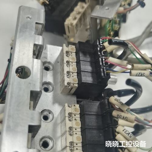 议价电磁阀， VQ110U-5LO 电磁阀 实物拍