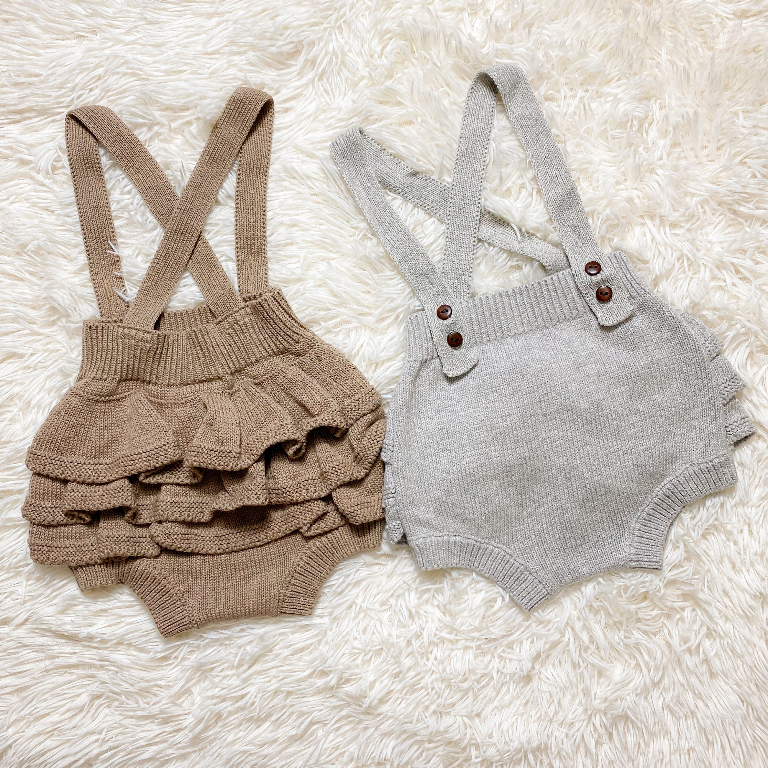 婴儿针织背带裤春秋季0-2岁女宝宝花边屁屁纯棉连体衣ins爬服哈衣