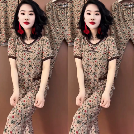 中老年妈妈格子冰丝套装女2024夏季新款双兜时尚短袖休闲运动两件