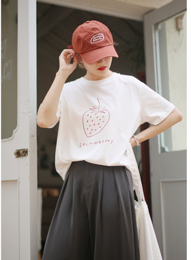 花吉C002白色士多啤梨草莓印花圆领宽松短袖T恤女2025新款夏上衣