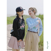 花吉B481黑色印花休闲圆领长袖 宽松T恤女2025新款 秋学院风上衣