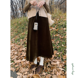 花吉Q511深棕绿色高级感细腻丝绒A字半身裙2025年新款 秋冬半裙