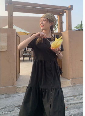 花吉Q476黑色短袖垂感气质百搭显瘦蛋糕塔裙2026新款夏宽松连衣裙