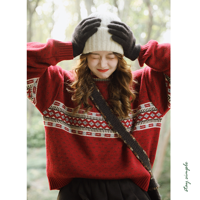 圣诞红费尔岛提花撞色毛衣