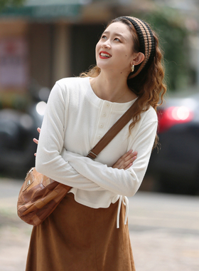 花吉B164云白色侧边抽绳明线撞色短款华夫格T恤女2026新款秋上衣