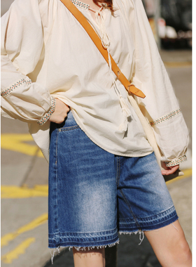 花吉K313深蓝色高腰复古脚口毛边牛仔短裤女2025新款夏短款牛仔裤