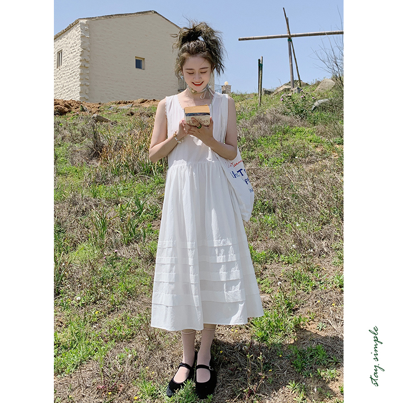 蜜桃粉色法式少女感背心裙