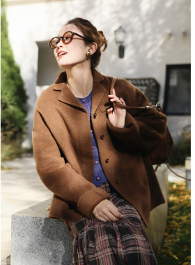 花吉B886绵羊毛复古格子条纹蓬松柔软翻领毛呢外套女2026新款冬