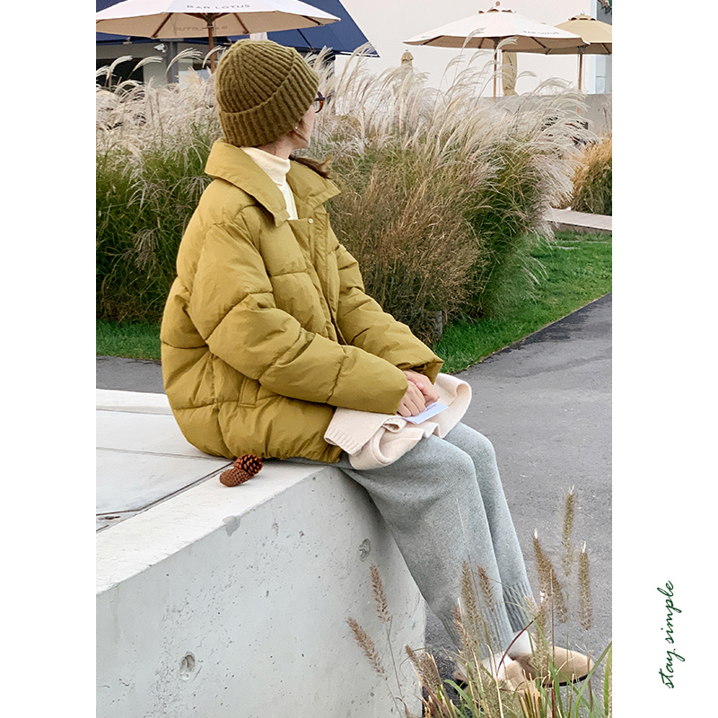 芥绿色甜美宽松翻领棉服