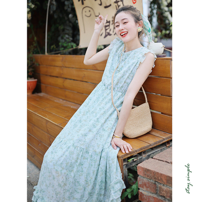 花吉晕染碎花小飞袖连衣裙