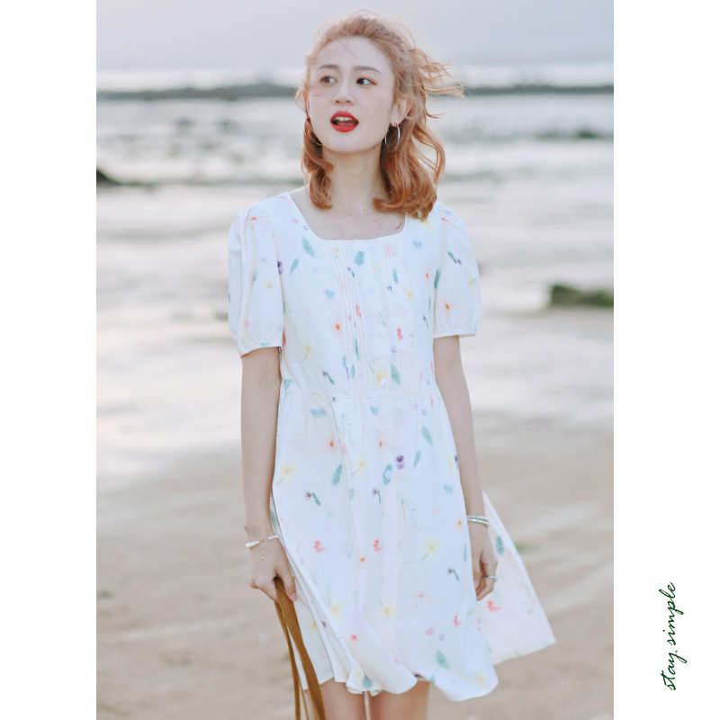 花吉白色植物染印花方领连衣裙