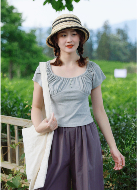 花吉C193浅灰色法式少女感弹力抽褶方领修身T恤女2026新款夏上衣