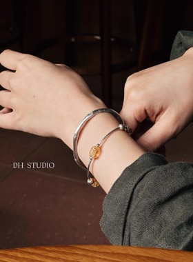 DH【银韵流光】随形招财黄塔晶925银拉丝小众弯管手链