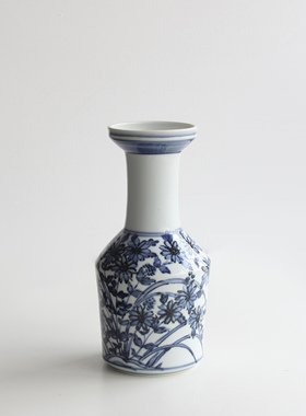 日本独立陶芸家手作青花草花纹厚瓷花瓶日式插花器家居空间摆件