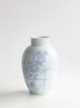 日本有田锅岛烧作家手工淡青花瓷花瓶日式插花器家居空间装饰摆件
