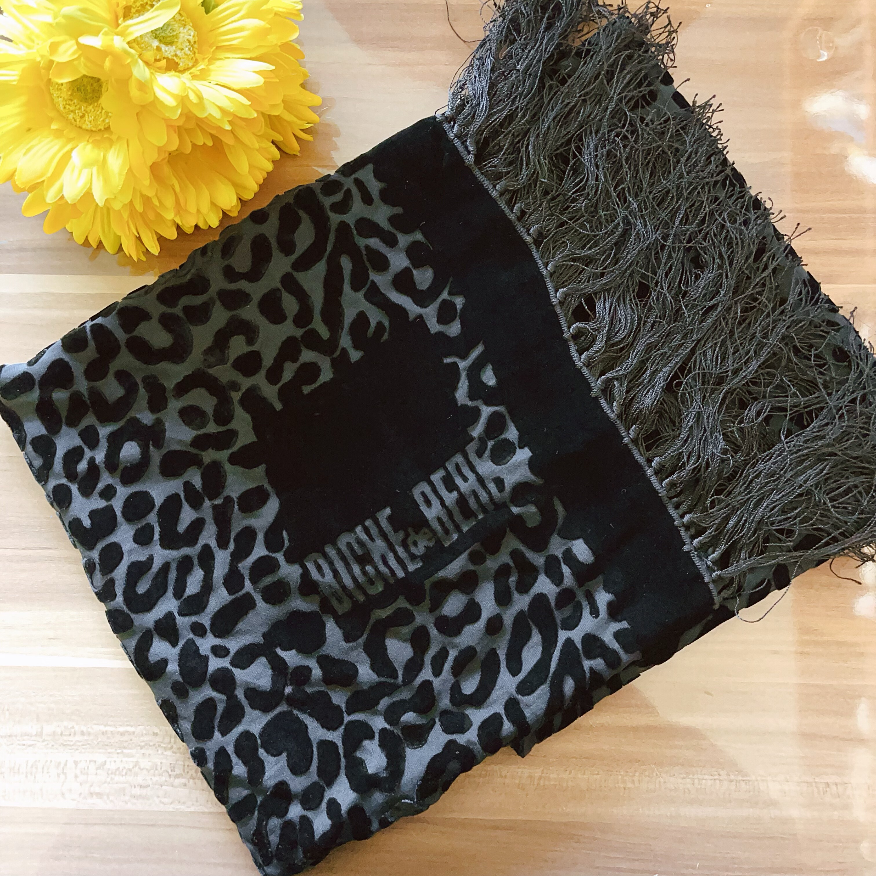 出口原单高端真丝丝绒男士女士围巾披肩手工流苏时尚马蹄印百搭黑