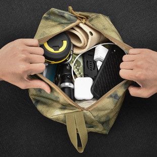 户外旅行健身收纳包便携杂物包手抓包洗漱包急救包手持包 包邮