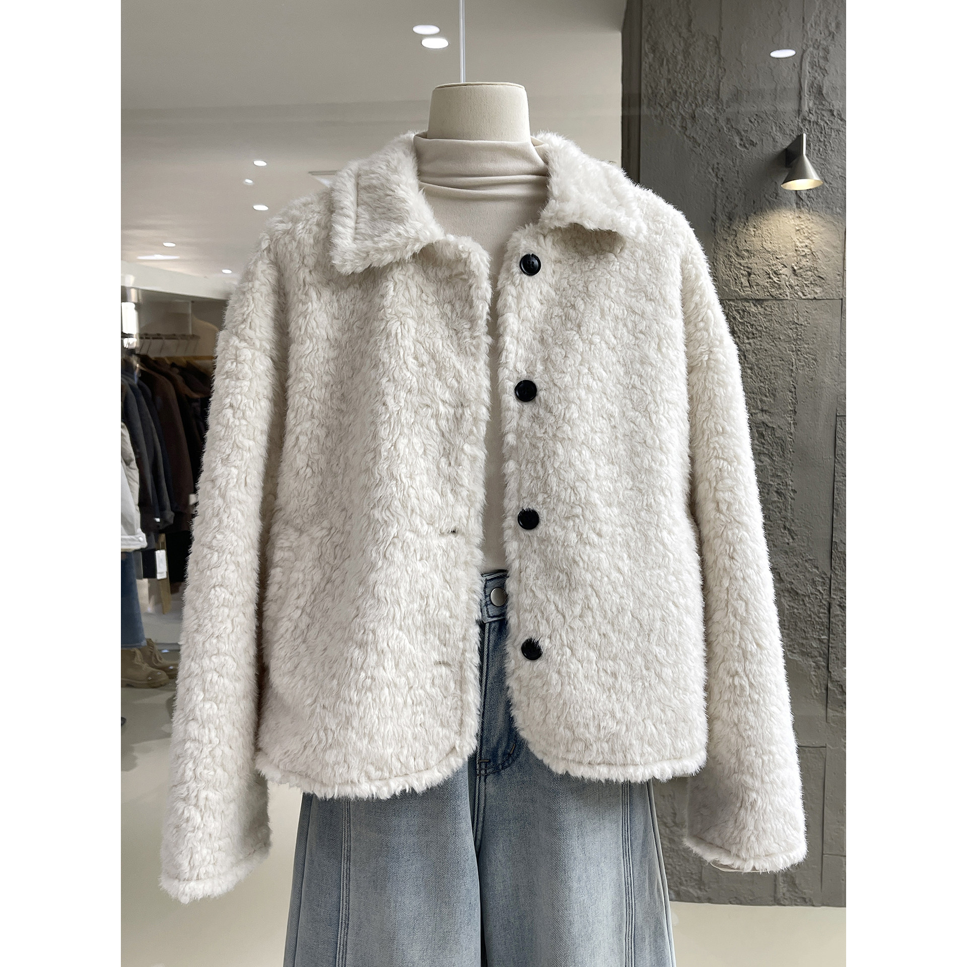 奶fufu甜美千金感翻领羊羔毛外套