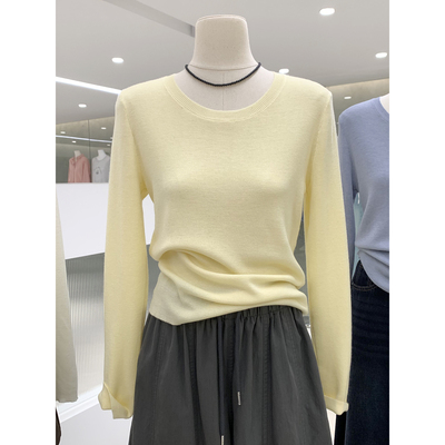 超治愈极简风纯色圆领羊毛针织衫